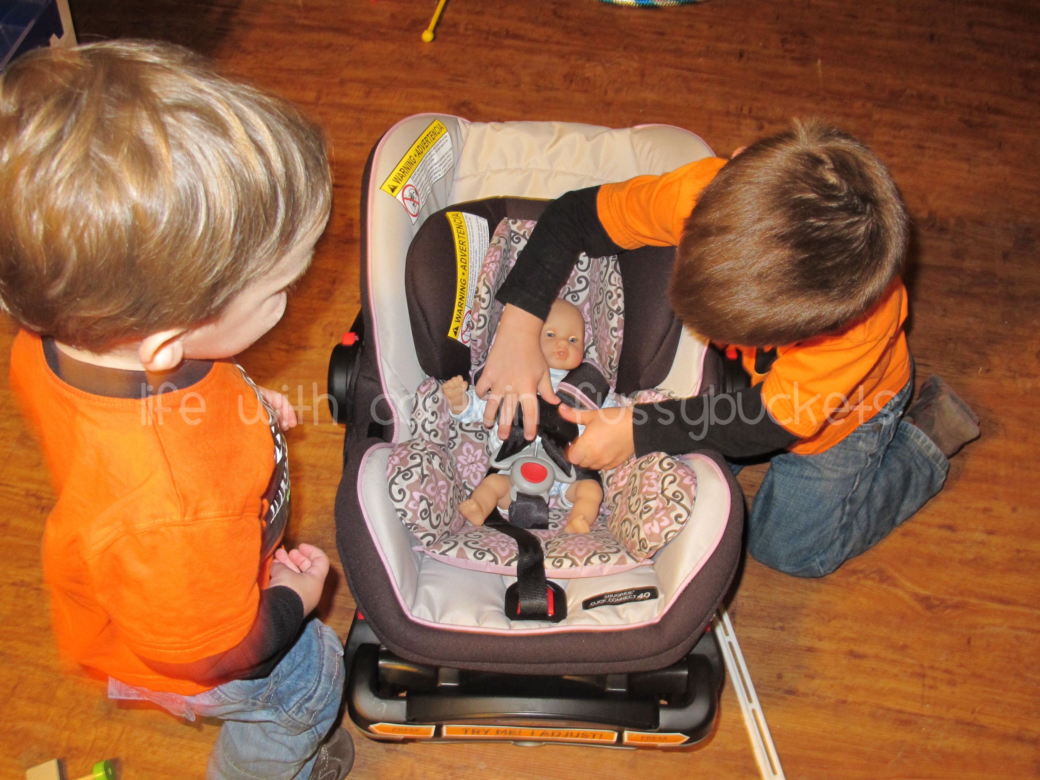 The Graco SnugRide Click Connect 40 Carseat is For Birth Through Age 2