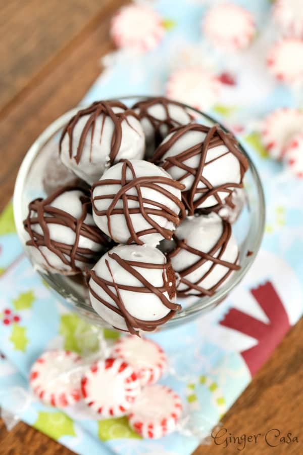 peppermint-mocha-glazed-donut-holes