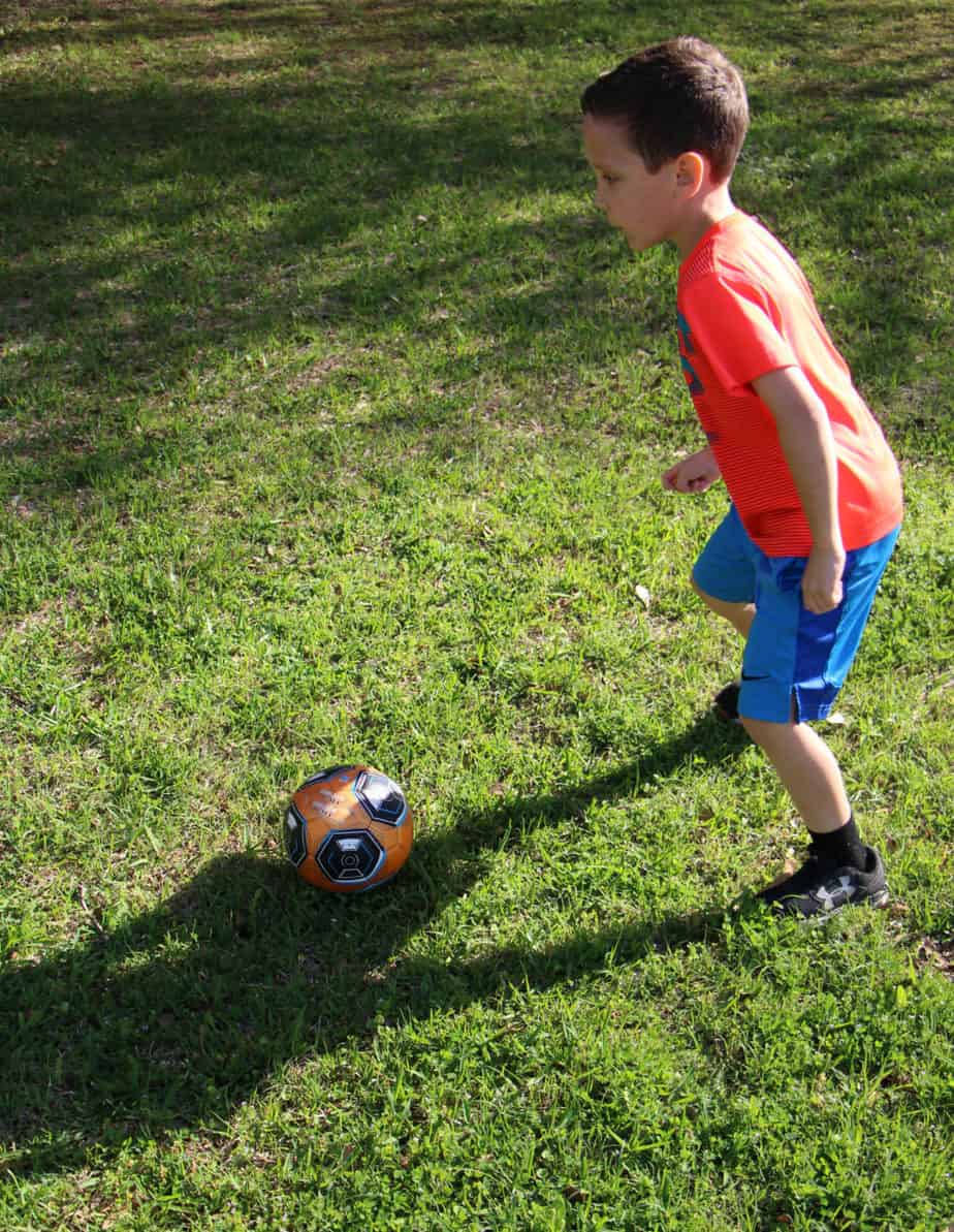 clotheslined-football