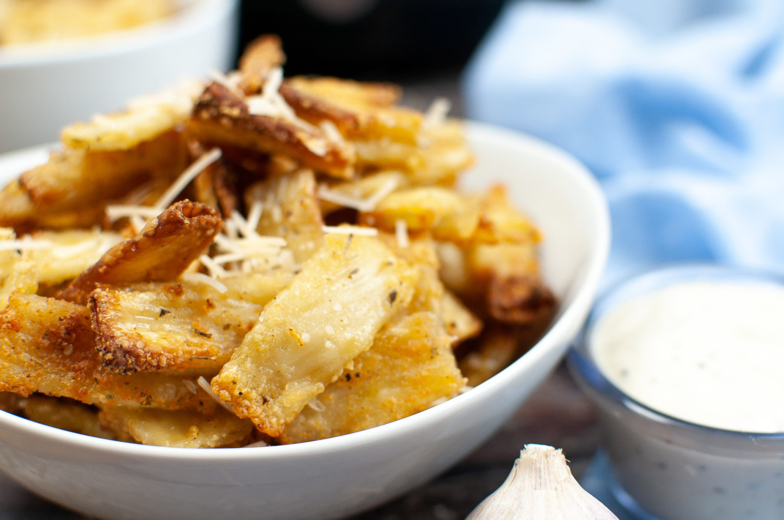 air-fryer-pasta-chips-delicious-appetizer-recipe