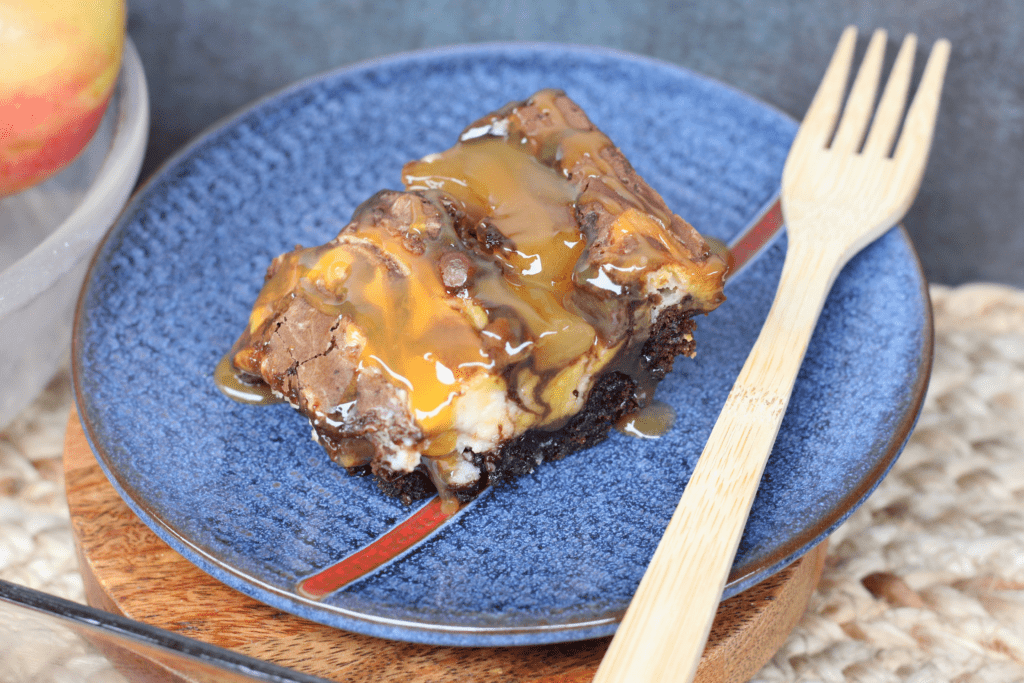 Caramel Apple Cheesecake Brownies - Ginger Casa