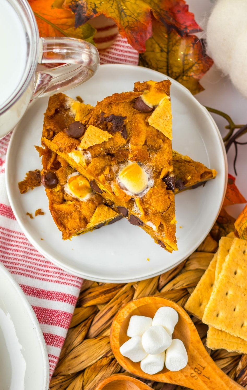 pumpkin spice s'mores cookie cake