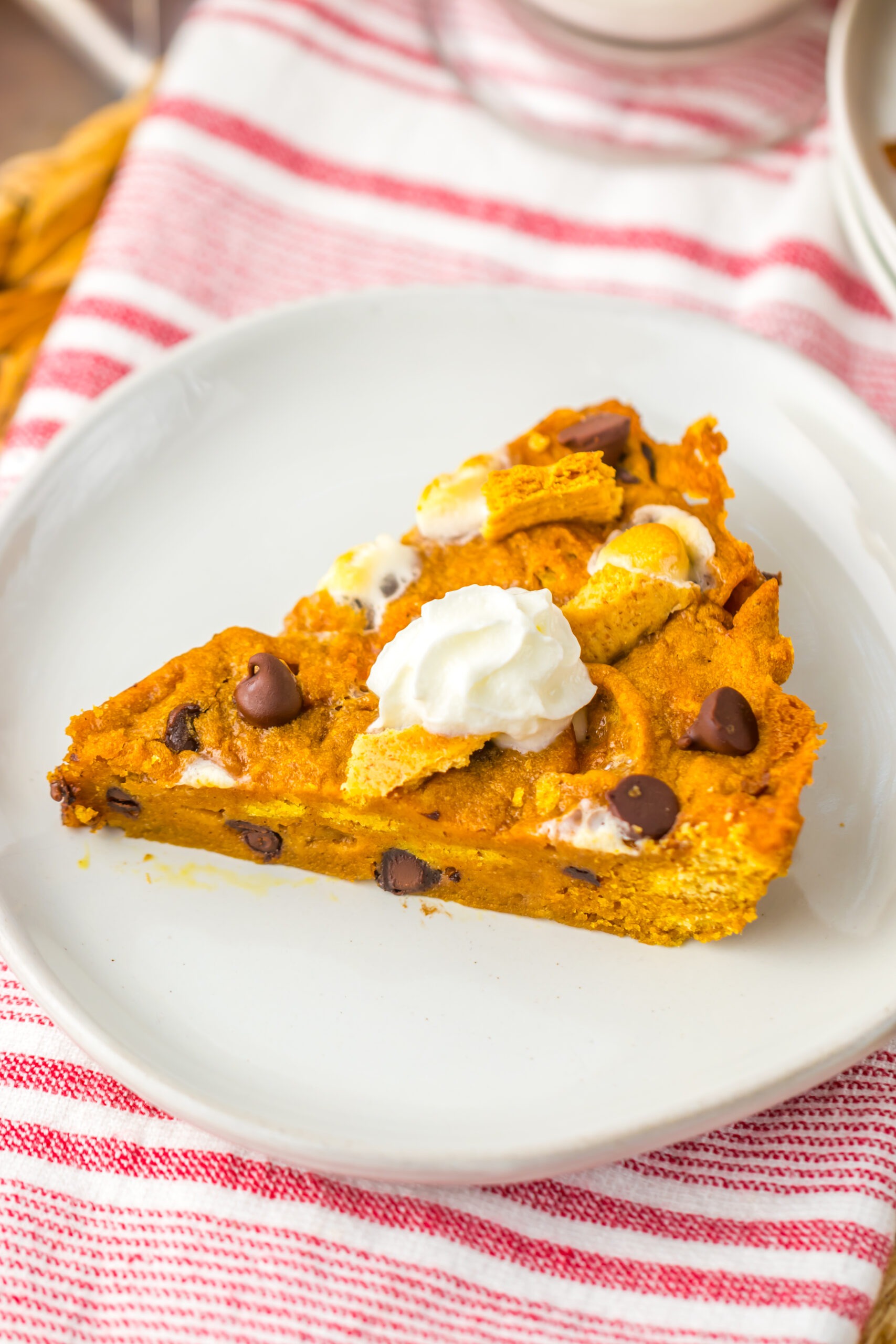 pumpkin spice s'mores cookie cake